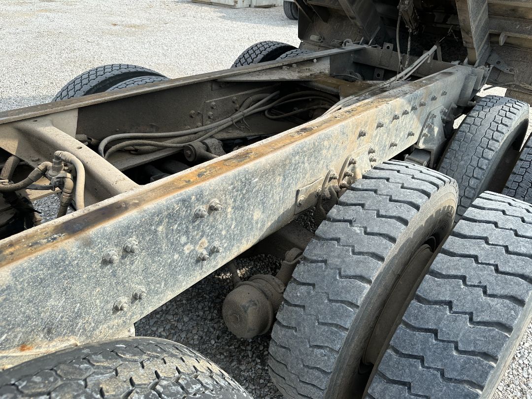 1987 FREIGHTLINER FLC - Image 37